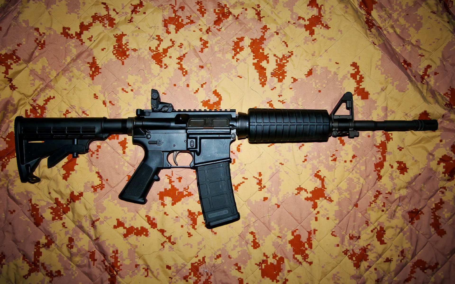 爱游戏体育平台-马刺训练营开展战术对抗强化防守理解，马刺队训